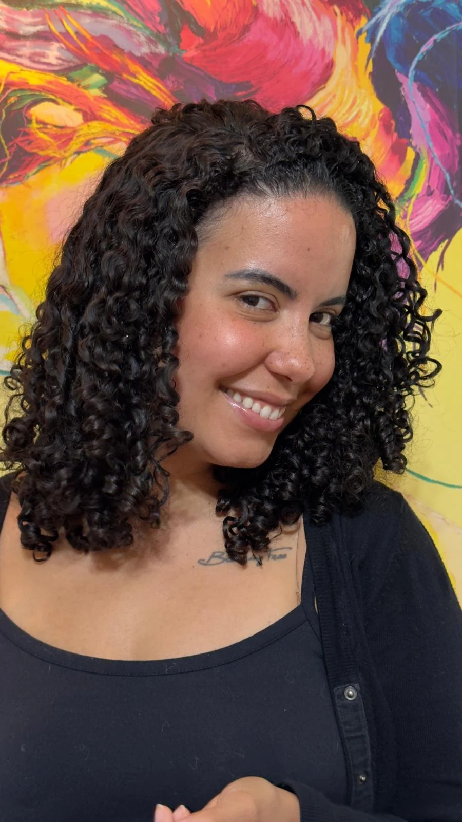 Corte e formato de cabelo cacheado
